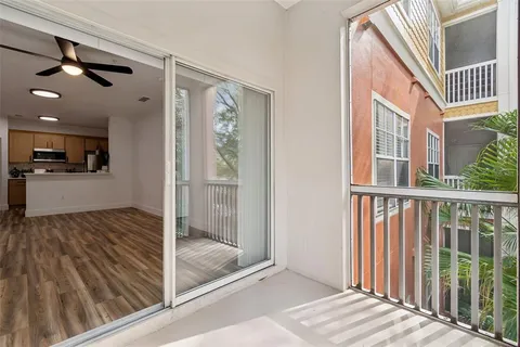 $330,000 | 4207 South Dale Mabry Highway, Unit 9207, Tampa, FL 33611