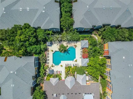 $330,000 | 4207 South Dale Mabry Highway, Unit 9207, Tampa, FL 33611