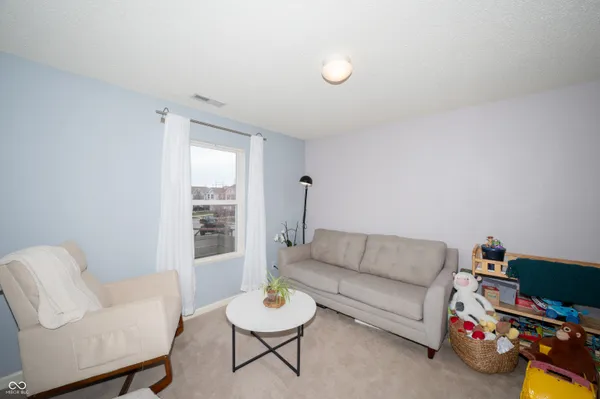 $300,000 | 3415 Parkview Drive, Columbus, IN 47201