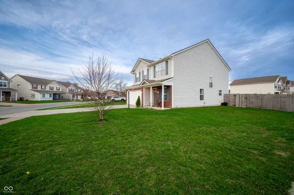 $300,000 | 3415 Parkview Drive, Columbus, IN 47201