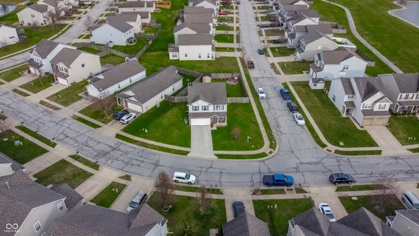 $300,000 | 3415 Parkview Drive, Columbus, IN 47201