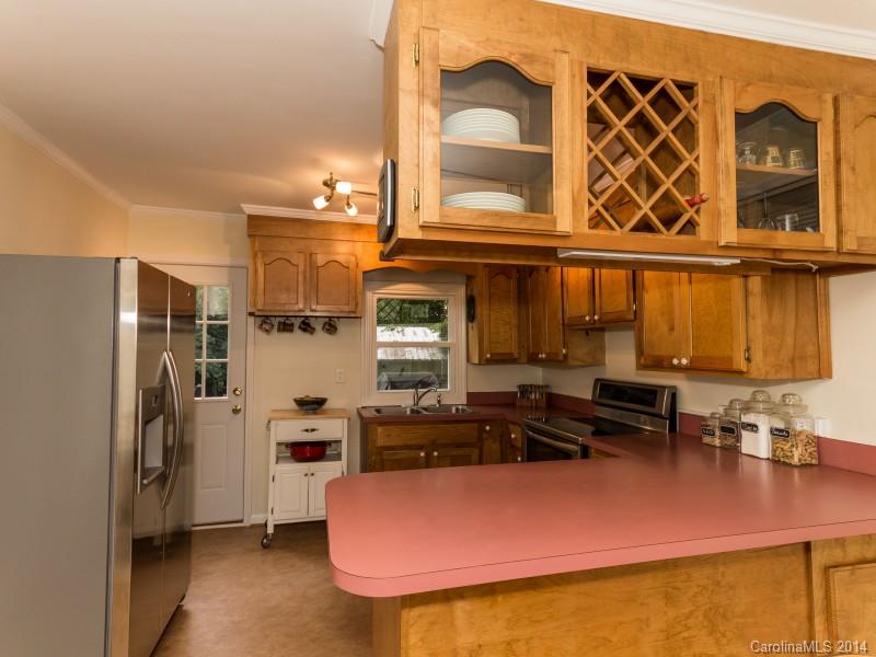 2714 Union Church Road Lincolnton, NC 28092 - Photo 7 of 24 Gallery Image 7