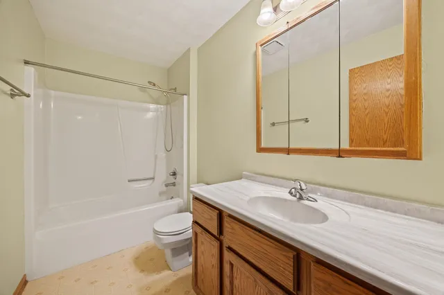 $210,000 | 1411 Holly Drive, Janesville, WI 53546