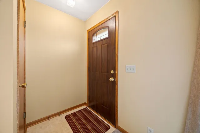 $210,000 | 1411 Holly Drive, Janesville, WI 53546