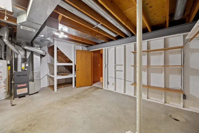 $210,000 | 1411 Holly Drive, Janesville, WI 53546