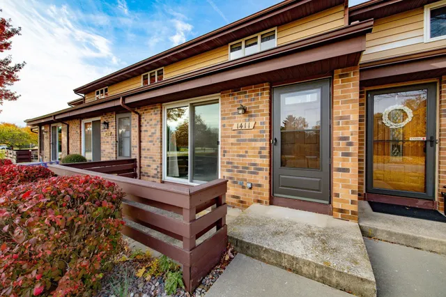 $210,000 | 1411 Holly Drive, Janesville, WI 53546