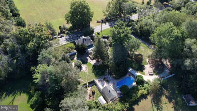 an aerial view of multiple house
