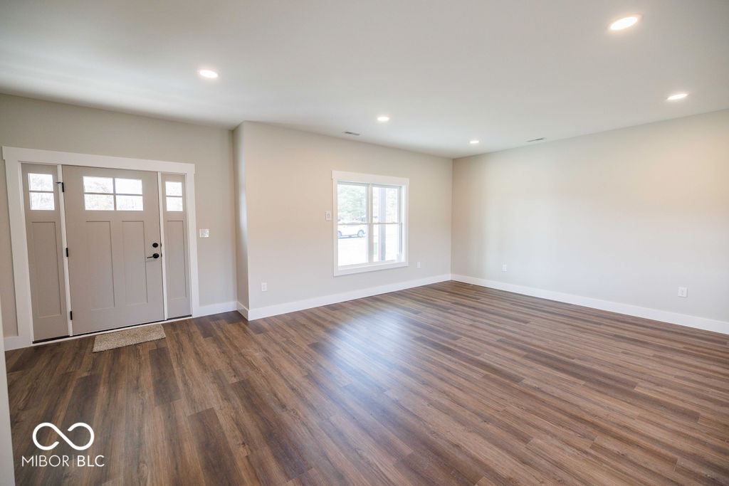 714 White Oak Road Spencer, IN 47460 - Photo 10 of 36