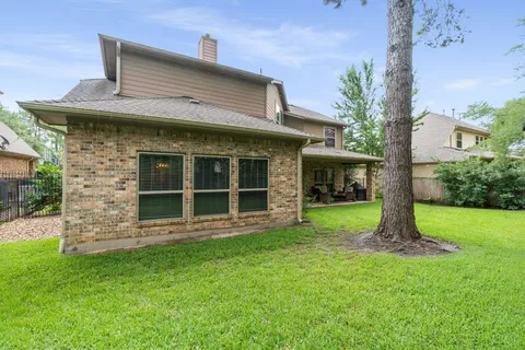 $900,000 | 23 Mariscal Place, The Woodlands, TX 77389