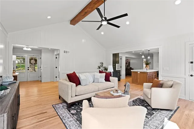 $1,165,000 | 10315 High Drive, Leawood, KS 66206