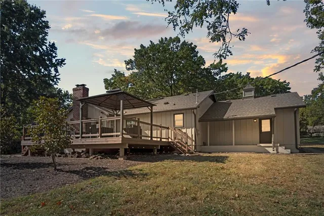 $1,165,000 | 10315 High Drive, Leawood, KS 66206