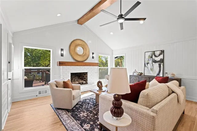 $1,199,950 | 10315 High Drive, Leawood, KS 66206