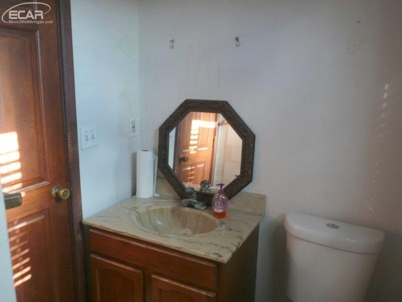 11231 Corunna Road Lennon, MI 48449 - Photo 8 of 23 21398991-8.JPG