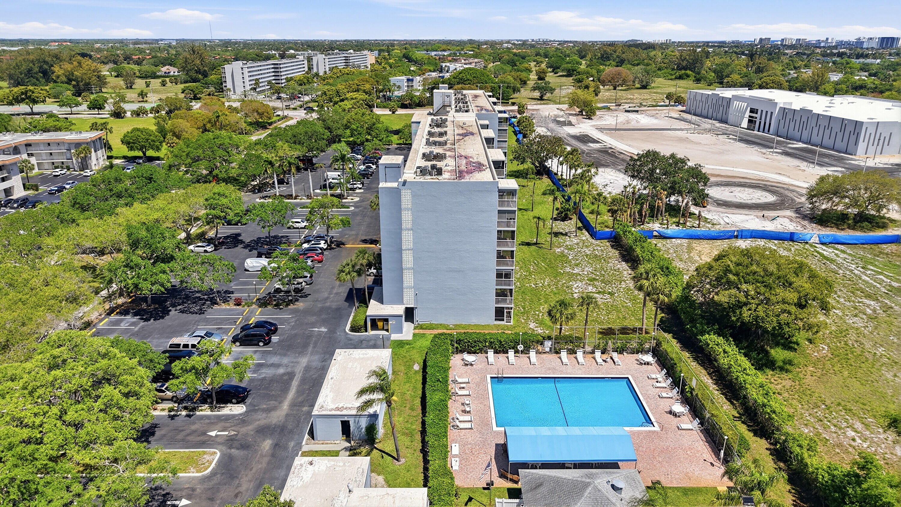 5700 Northwest 2nd Avenue, Unit 604 Boca Raton, FL 33487 - Photo 23 of 43 an aerial view of residential houses with outdoor space and parking