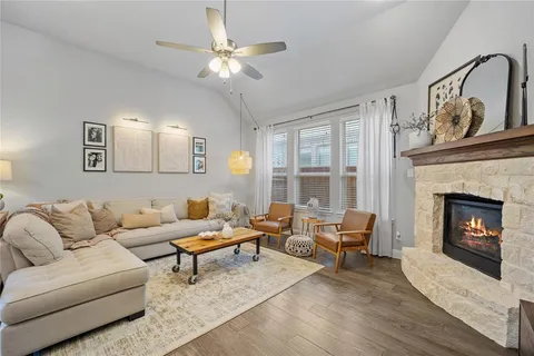 $450,000 | 432 Gibbons Crk Trail, McKinney, TX 75071