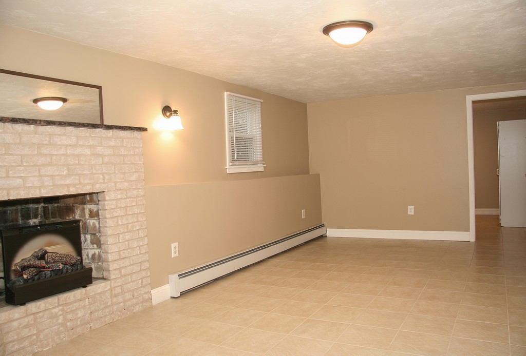 59 Upland Road Marlborough, MA 01752 - Photo 18 of 24 Gallery Image 18