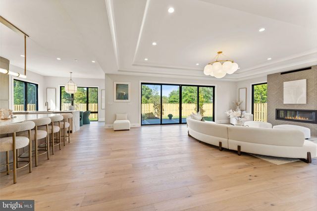 $4,209,900 | 1712 Dalewood Place, McLean, VA 22101