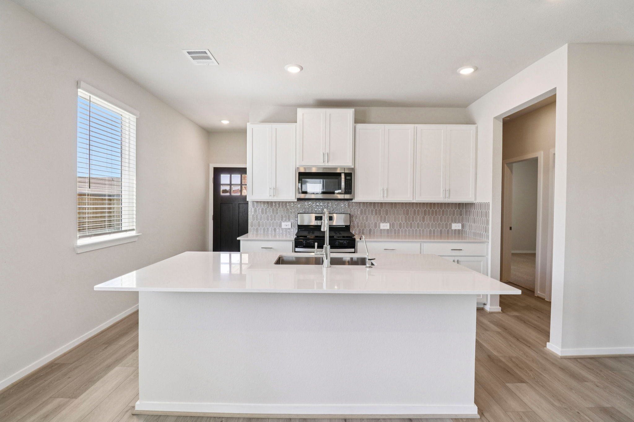 14313 Grey Pointe Court Conroe, TX 77302 - Photo 12 of 32