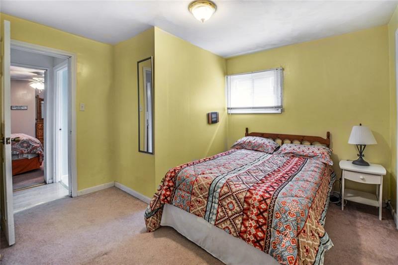 33 Burger Road Cheswick, PA 15024 - Photo 7 of 17