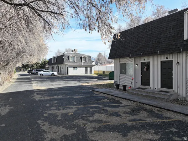 $2,758,816 | 55 North 100 East, Hyrum, UT 84319