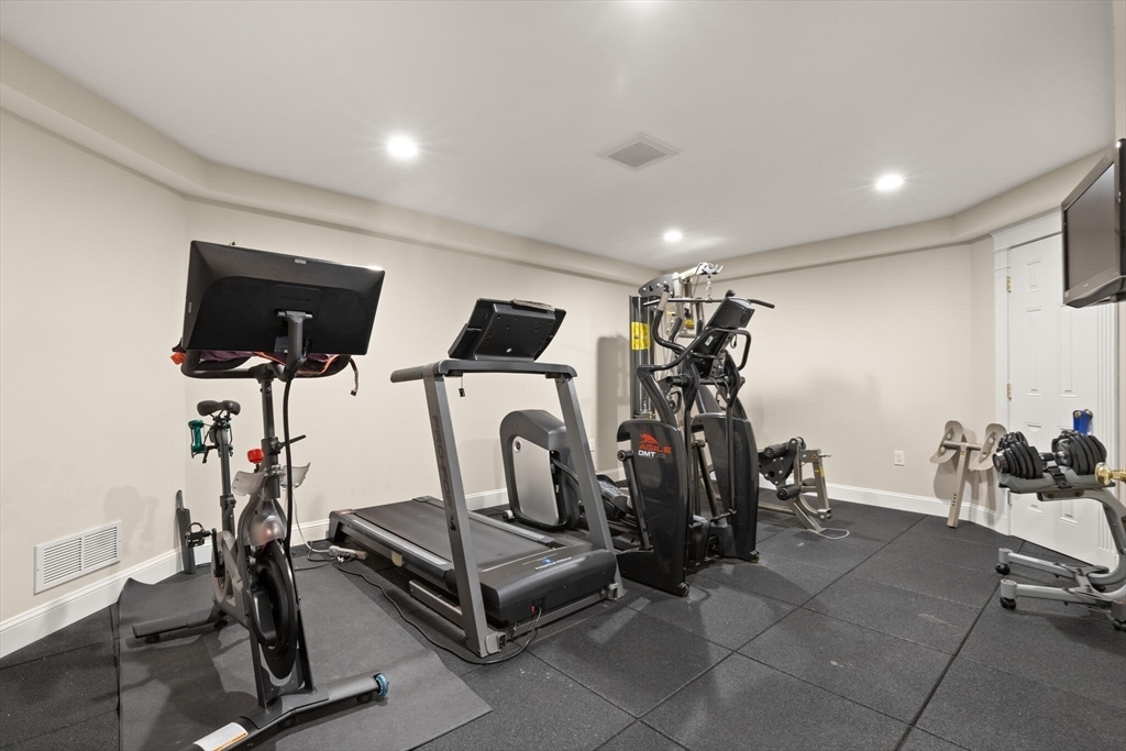 40 Widow Rites Lane Sudbury, MA 01776 - Photo 33 of 41