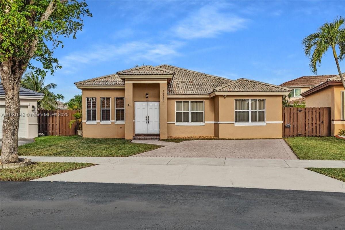 16283 Southwest 83rd Street Miami, FL 33193 - Photo 2 of 72