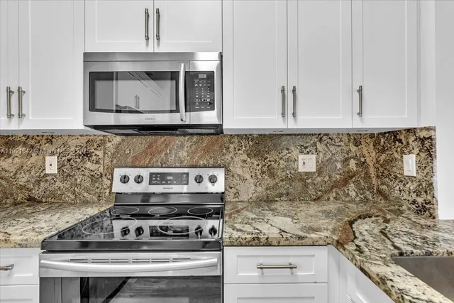 $650,000 | 16283 Southwest 83rd Street, Miami, FL 33193