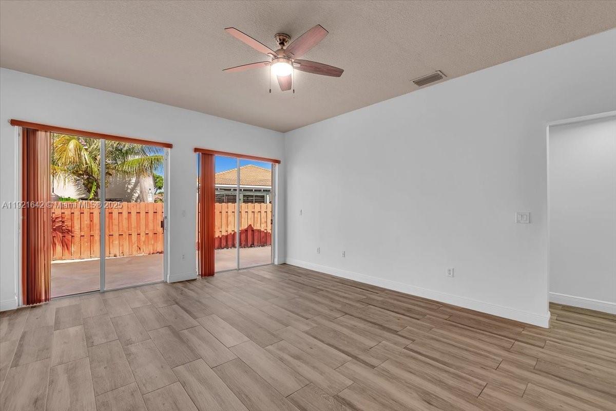 16283 Southwest 83rd Street Miami, FL 33193 - Photo 28 of 72