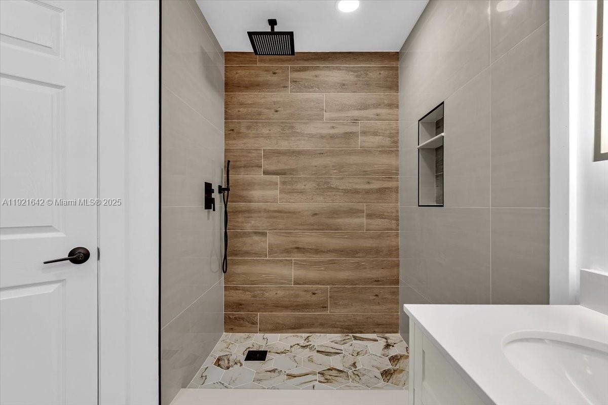 16283 Southwest 83rd Street Miami, FL 33193 - Photo 35 of 72