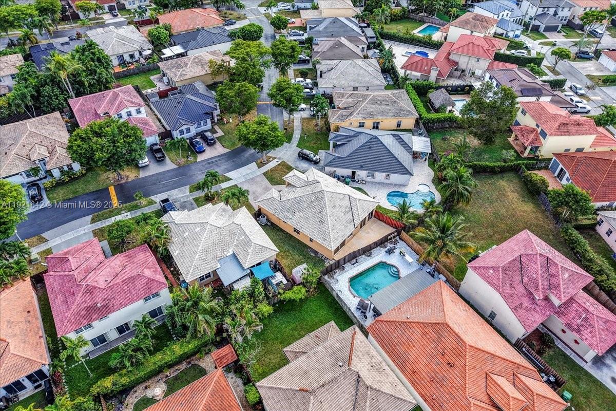 16283 Southwest 83rd Street Miami, FL 33193 - Photo 58 of 72