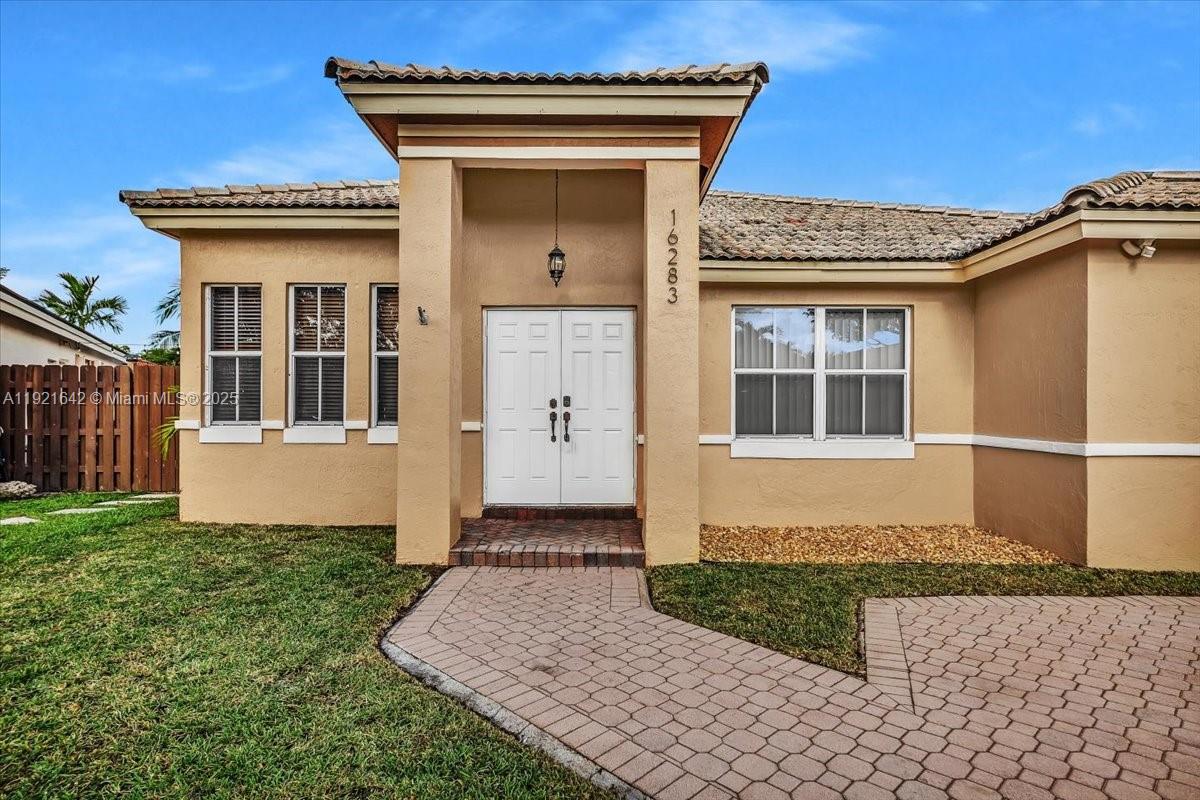 16283 Southwest 83rd Street Miami, FL 33193 - Photo 69 of 72