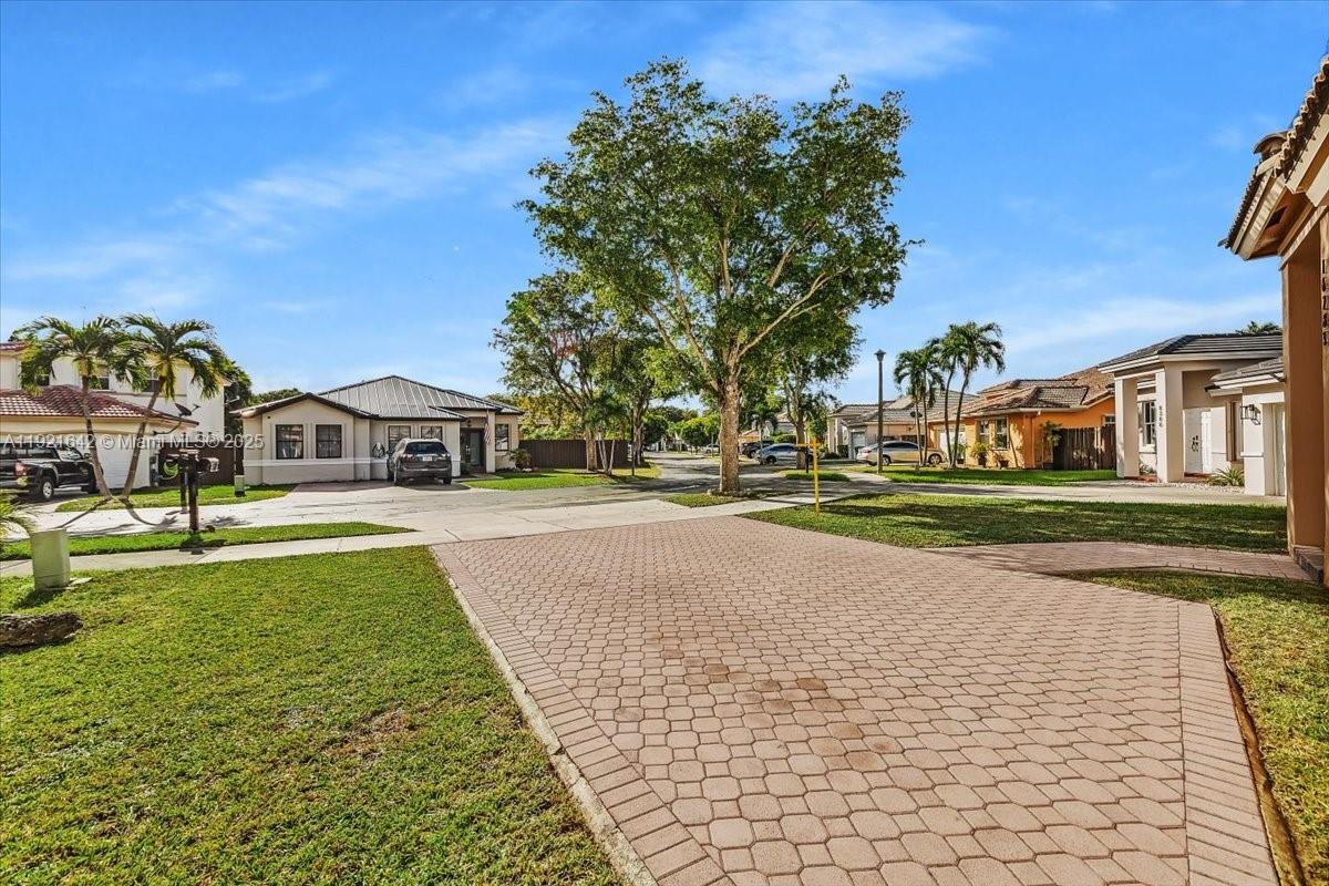 16283 Southwest 83rd Street Miami, FL 33193 - Photo 71 of 72