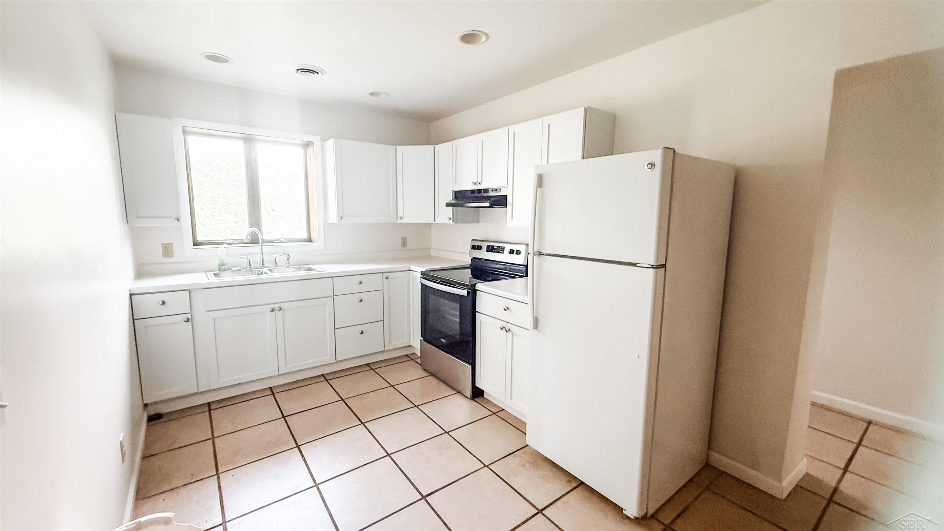 2133 Bullock Road Bay City, MI 48708 - Photo 12 of 20 50180511-93e7f30e-4fcd-44c4-96b0-93cbeae9369c.JPG