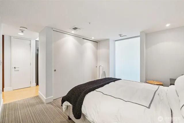 $539,000 | 820 Blanchard Street, Unit 904, Seattle, WA 98121