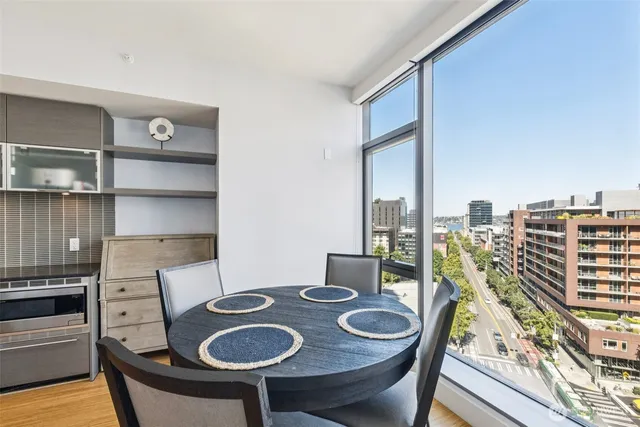 $539,000 | 820 Blanchard Street, Unit 904, Seattle, WA 98121