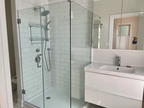 $4,800 | 258 West Broadway, Unit 4, Boston, MA 02127