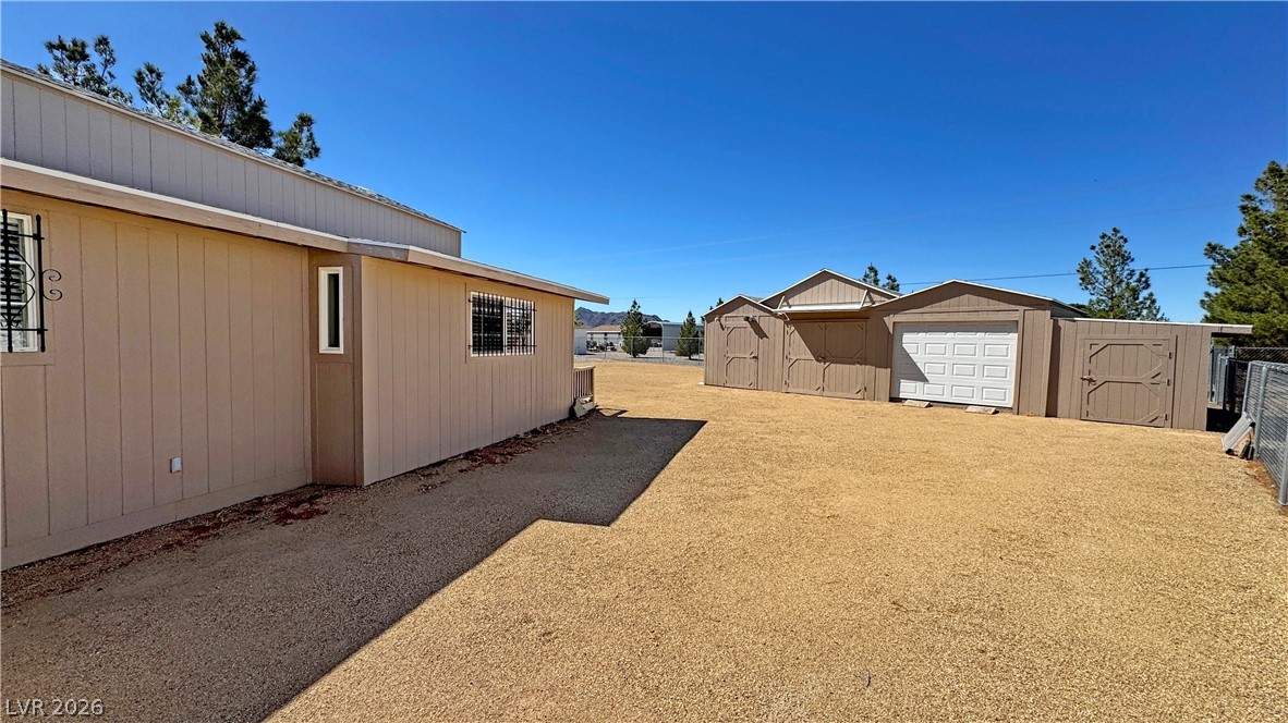 3050 Retread Road Pahrump, NV 89048 - Photo 3 of 63