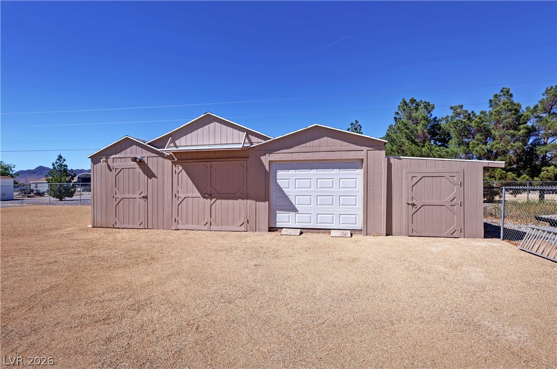 3050 Retread Road Pahrump, NV 89048 - Photo 7 of 63
