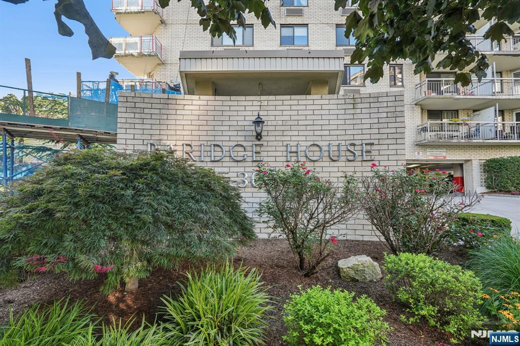 307 Prospect Avenue, Unit 16A Hackensack, NJ 07601 - Photo 12 of 35