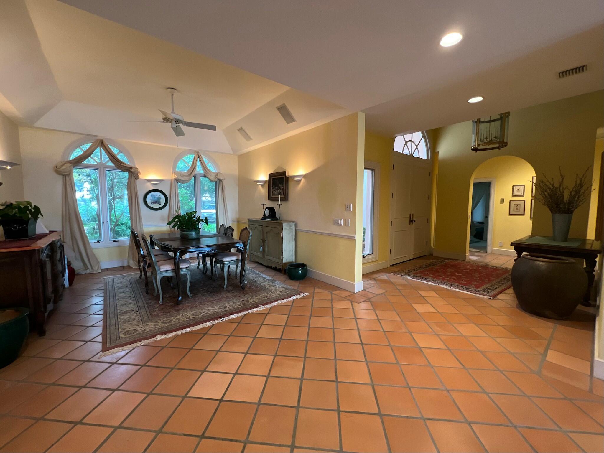 17 Bay Harbor Road Tequesta, FL 33469 - Photo 8 of 27 tempImageFtZL6d