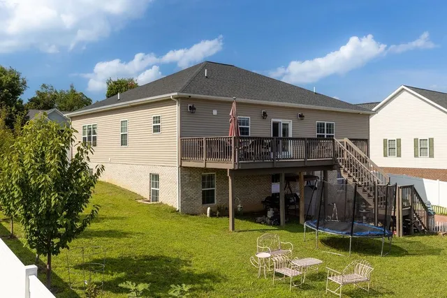 $749,900 | 1311 Little Sorrell Drive, Harrisonburg, VA 22801