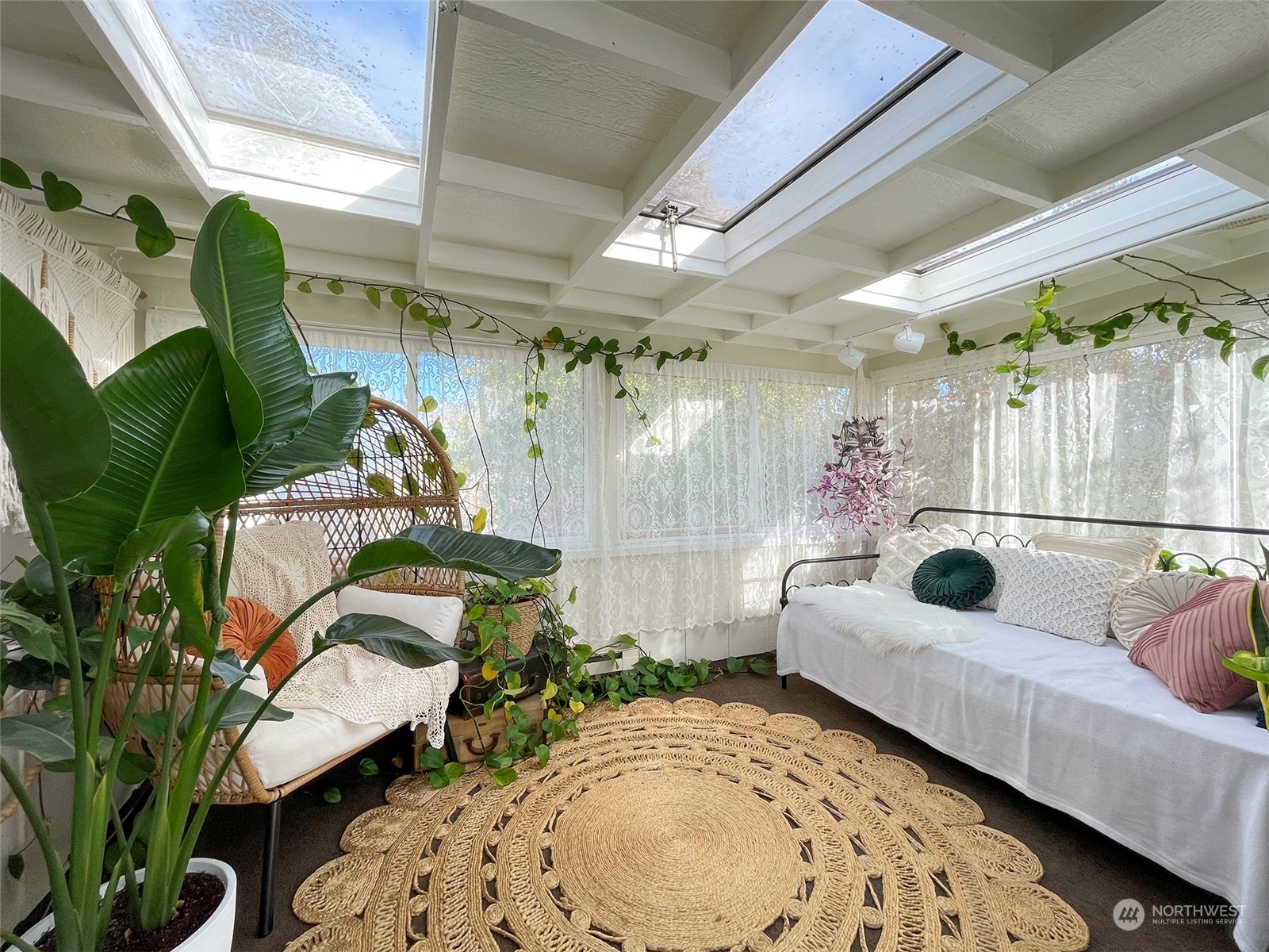 131 East 2nd Street Port Angeles, WA 98362 - Photo 13 of 33 a living room with furniture and a painting on the wall