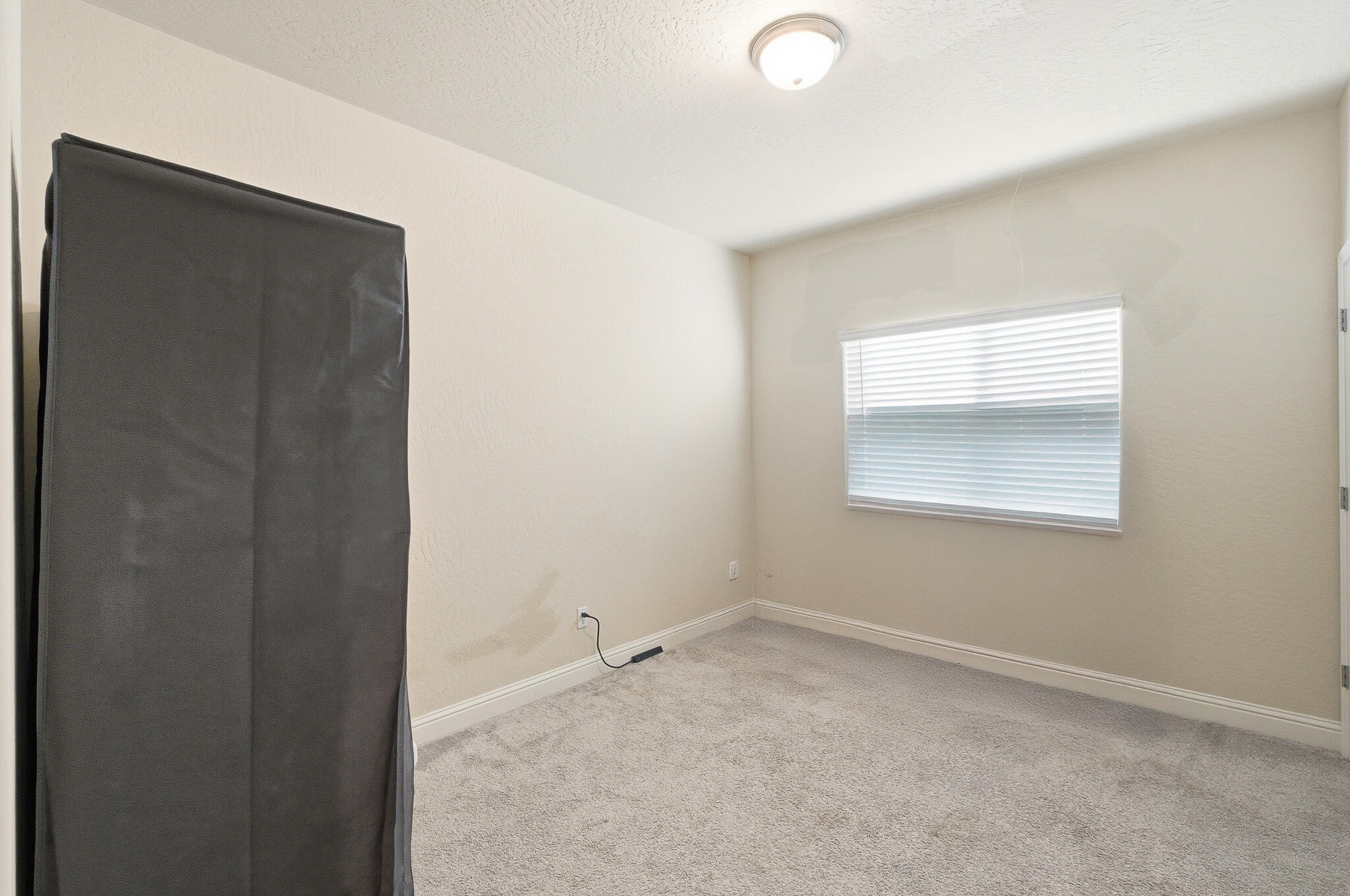 636 Castellina Street Lemoore, CA 93245 - Photo 20 of 31 636 Castellina St. Lemoore-17