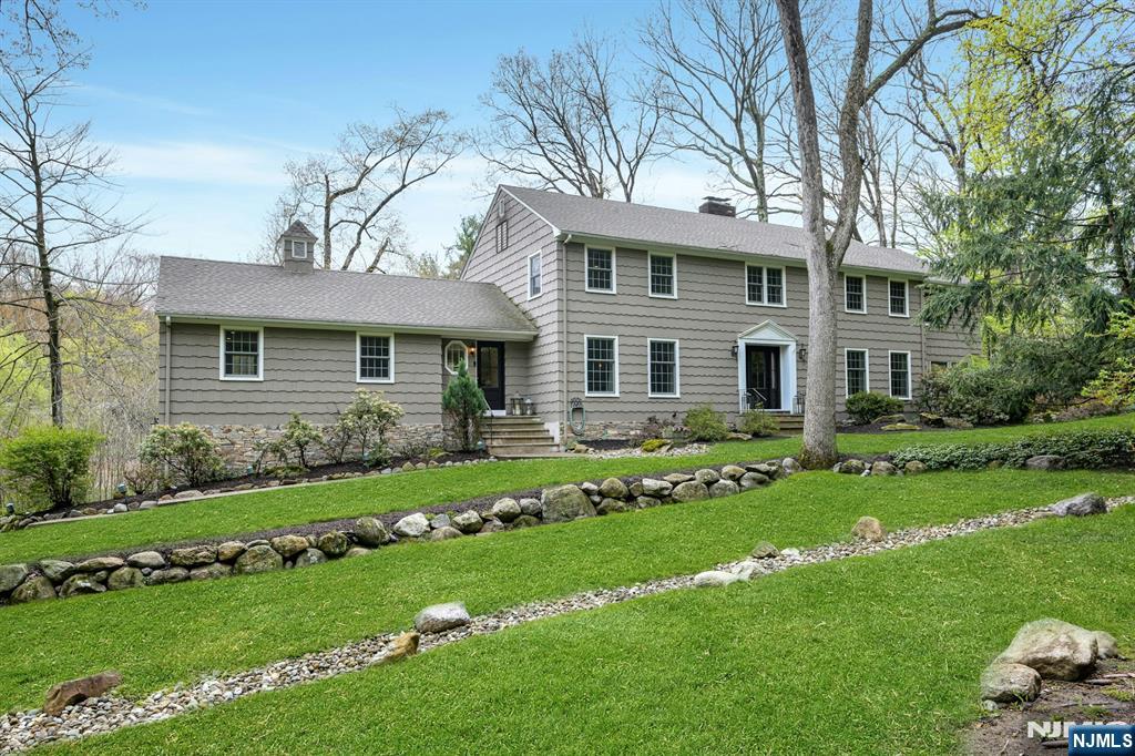 59 Green Hill Road Butler, NJ 07405 - Photo 2 of 40