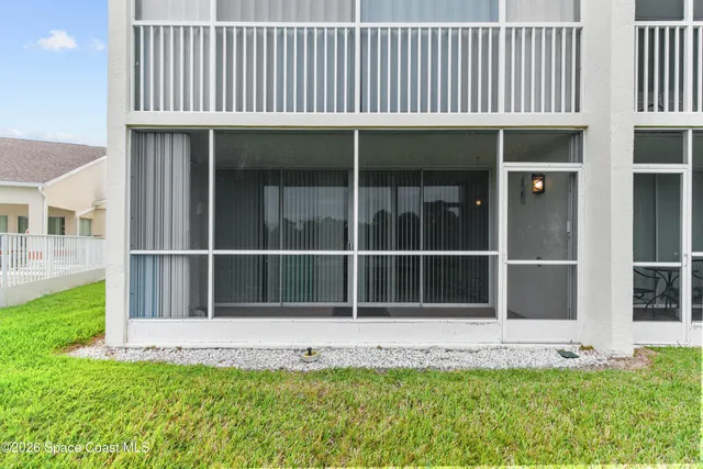 $180,000 | 1410 Huntington Lane, Unit 1106, Rockledge, FL 32955