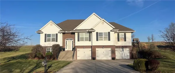 $415,000 | 1613 Brookdale Drive, Atchison, KS 66002