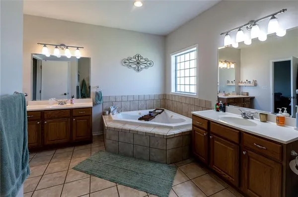 $415,000 | 1613 Brookdale Drive, Atchison, KS 66002