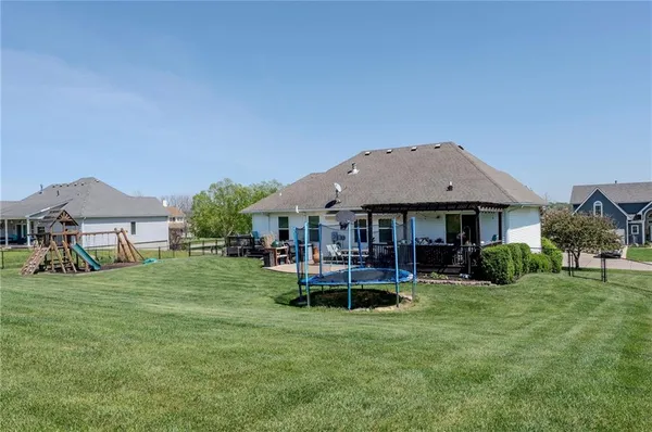 $415,000 | 1613 Brookdale Drive, Atchison, KS 66002