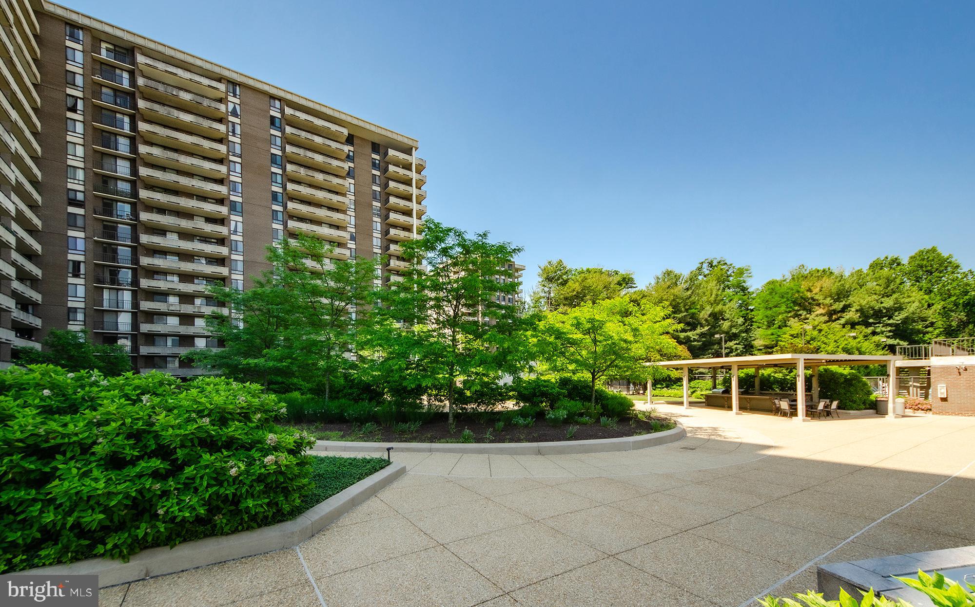 1800 Old Meadow Road, Unit 1018 McLean, VA 22102 - Photo 28 of 35
