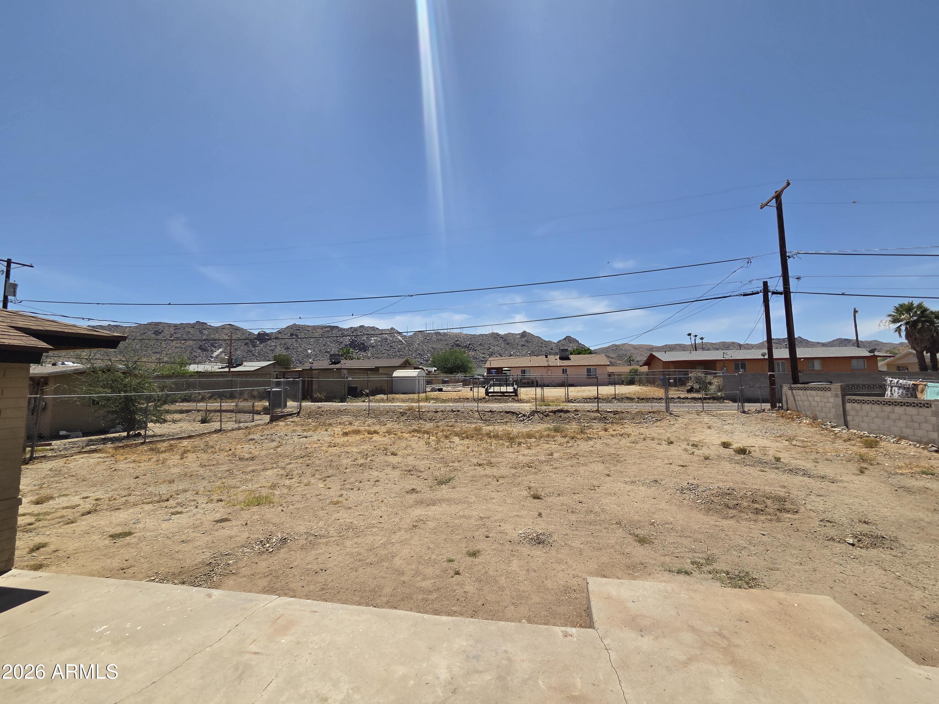 101 East Monte Way Phoenix, AZ 85042 - Photo 18 of 21 7626